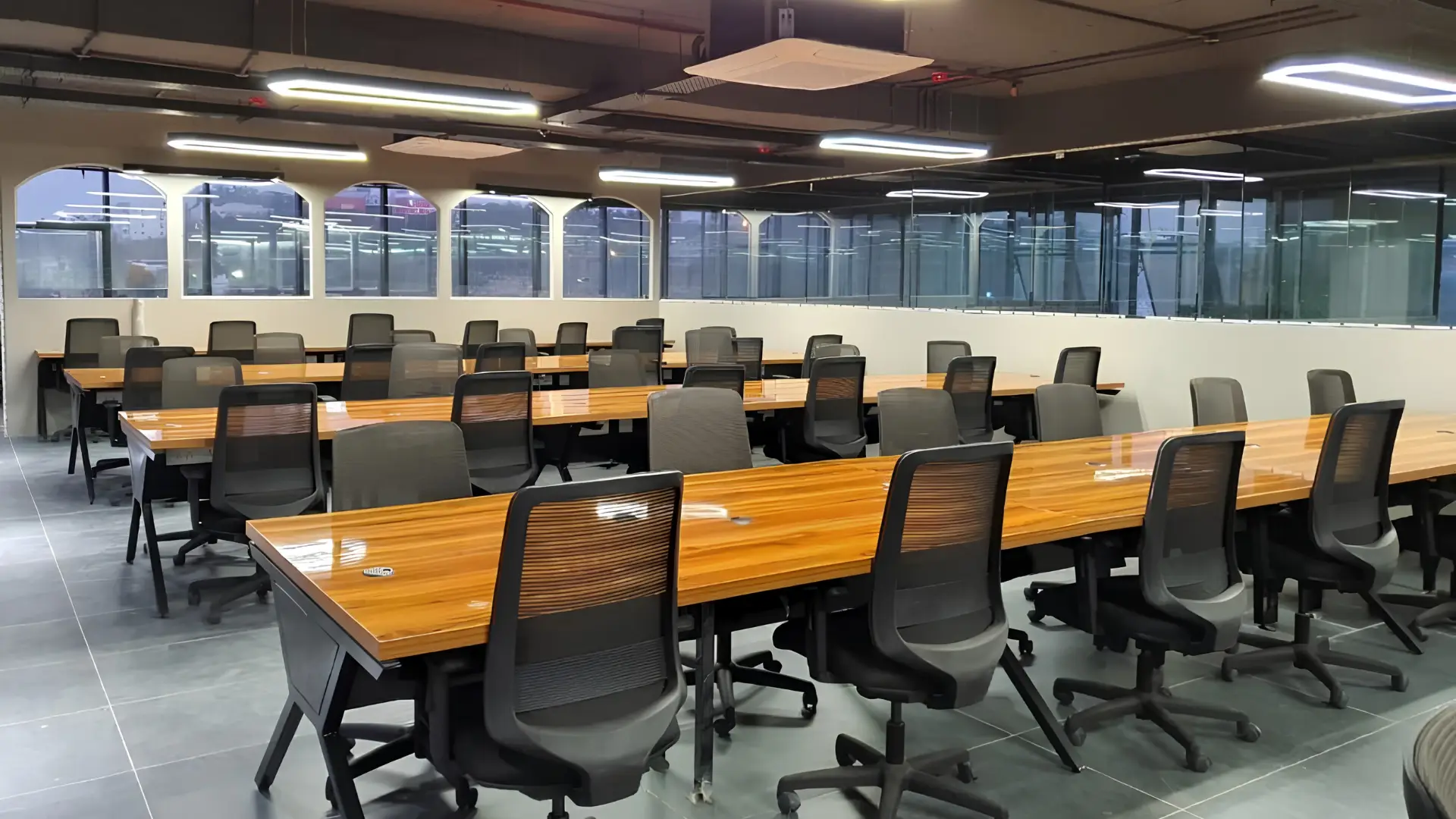 Don’t Waste Seed Capital on Leases: Find the Ideal Startup Office Space in Ahmedabad
