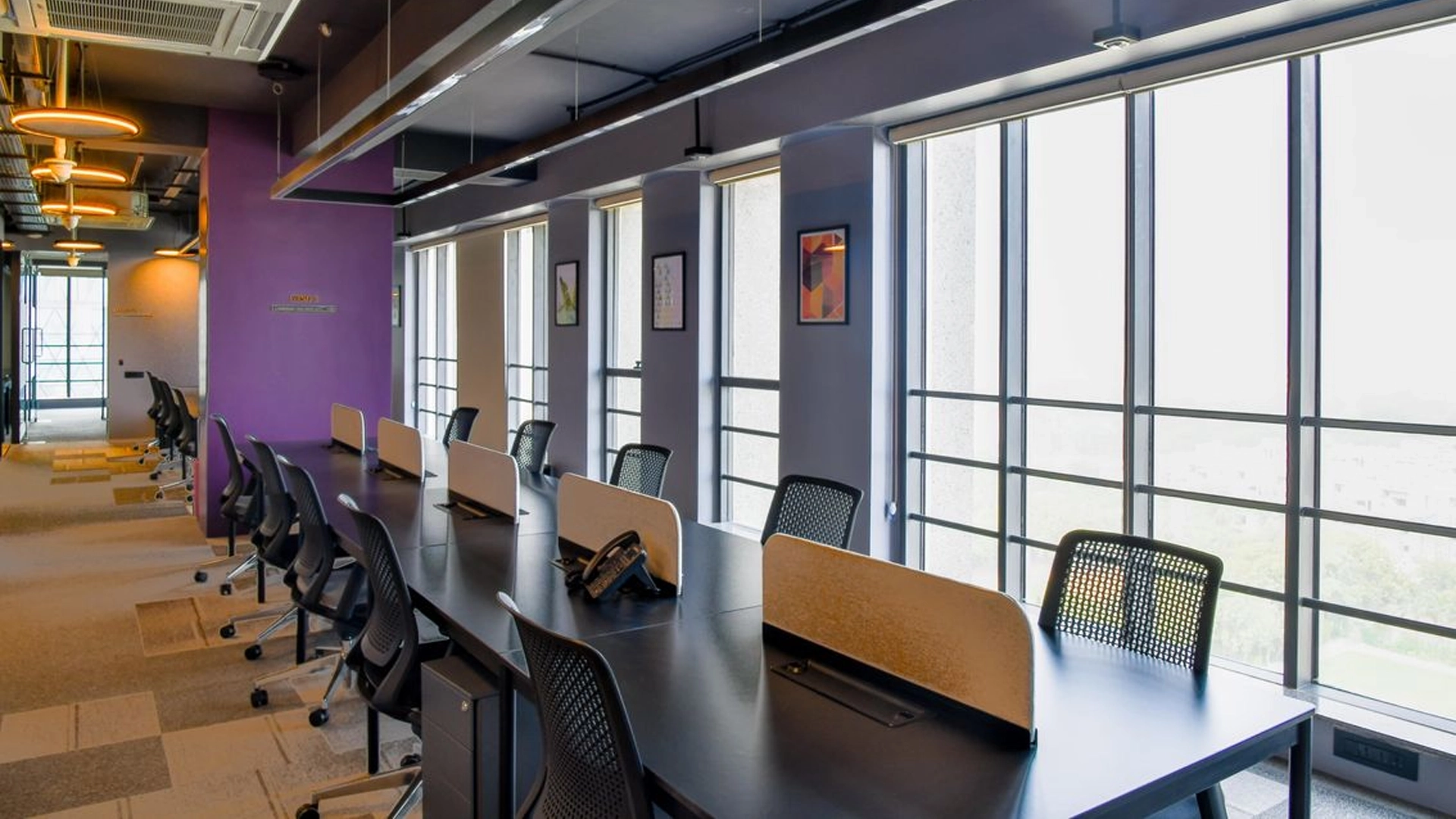 How to Choose an Affordable Coworking Space in Ahmedabad Without Compromising Quality