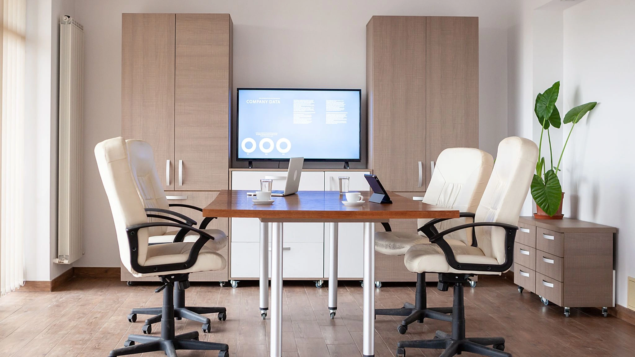 The Role of Virtual Offices in the Age of AI and Automation